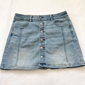American Eagle High Rise A-Line Light Wash Denim Skirt Size 10